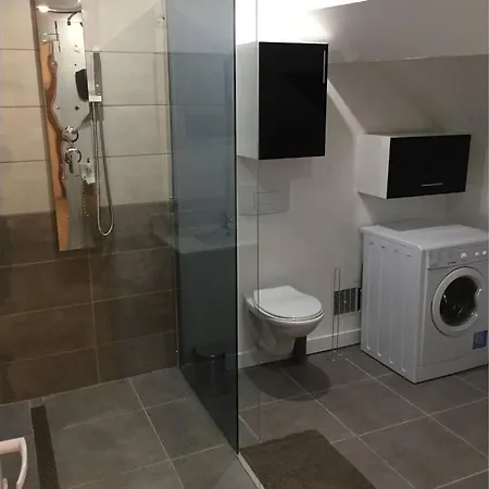 Apartman F2 Bis Proche De Toutes Commodites *